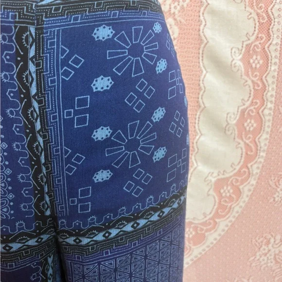 World Hawaiian Fashions Indigo Batik Set - Picture 10 of 13